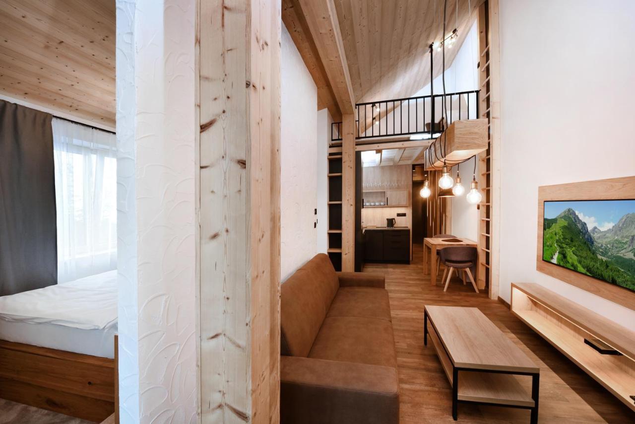 APLEND Hotel Ovruč Štrbské Pleso Buitenkant foto