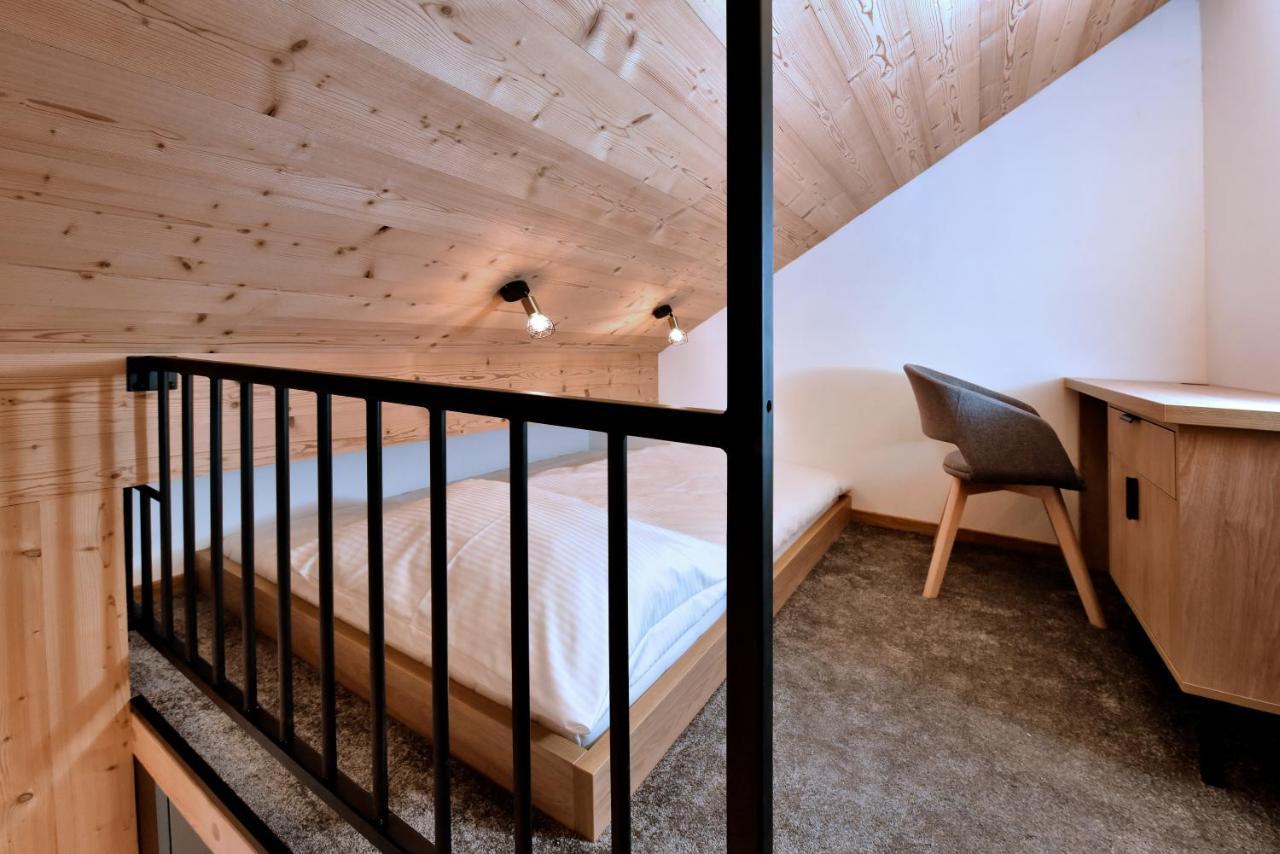 APLEND Hotel Ovruč Štrbské Pleso Buitenkant foto