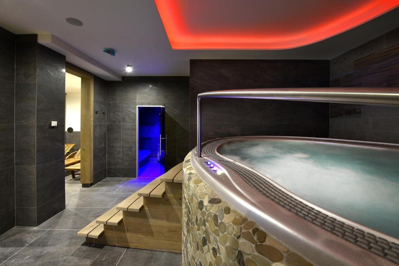 APLEND Hotel Ovruč Štrbské Pleso Buitenkant foto